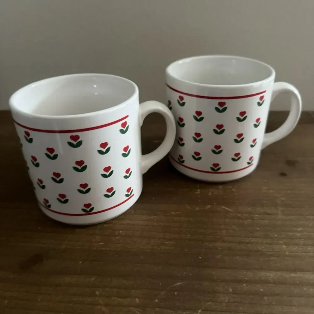Set Of  2 Vintage Ceramic Coffee Mugs Red Heart Tulip Grindley England